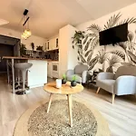 Maison Du Cap Jacuzzi Wifi Clim Parking Court De Tennis A 100m Apartamento *